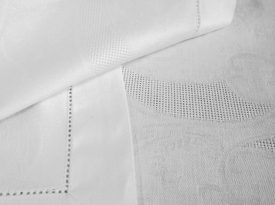 Скатерть жаккардовая "Кружева" 170*310