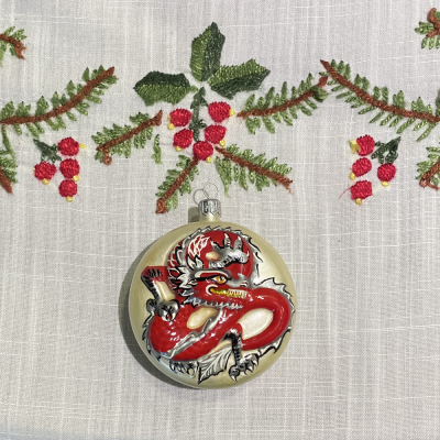 Ёлочная игрушка Дракон Зима